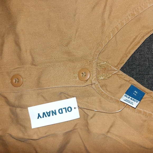 Old Navy Women’s V-Neck Linen Blend Button Front Tan Jumpsuit - Picture 3 of 4